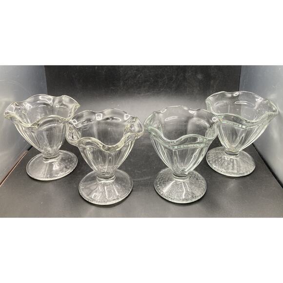 Stemmed Heavy Clear Pressed Glass Tulip Scalloped Rim Ice Cream Dishes Set of 4 - Picture 1 of 9